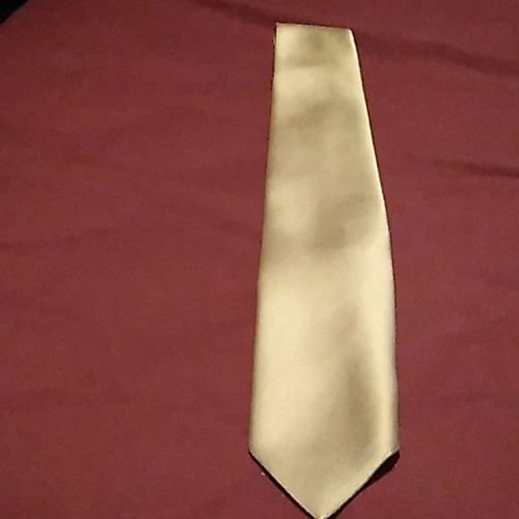 Necktie - Picture 4 of 6